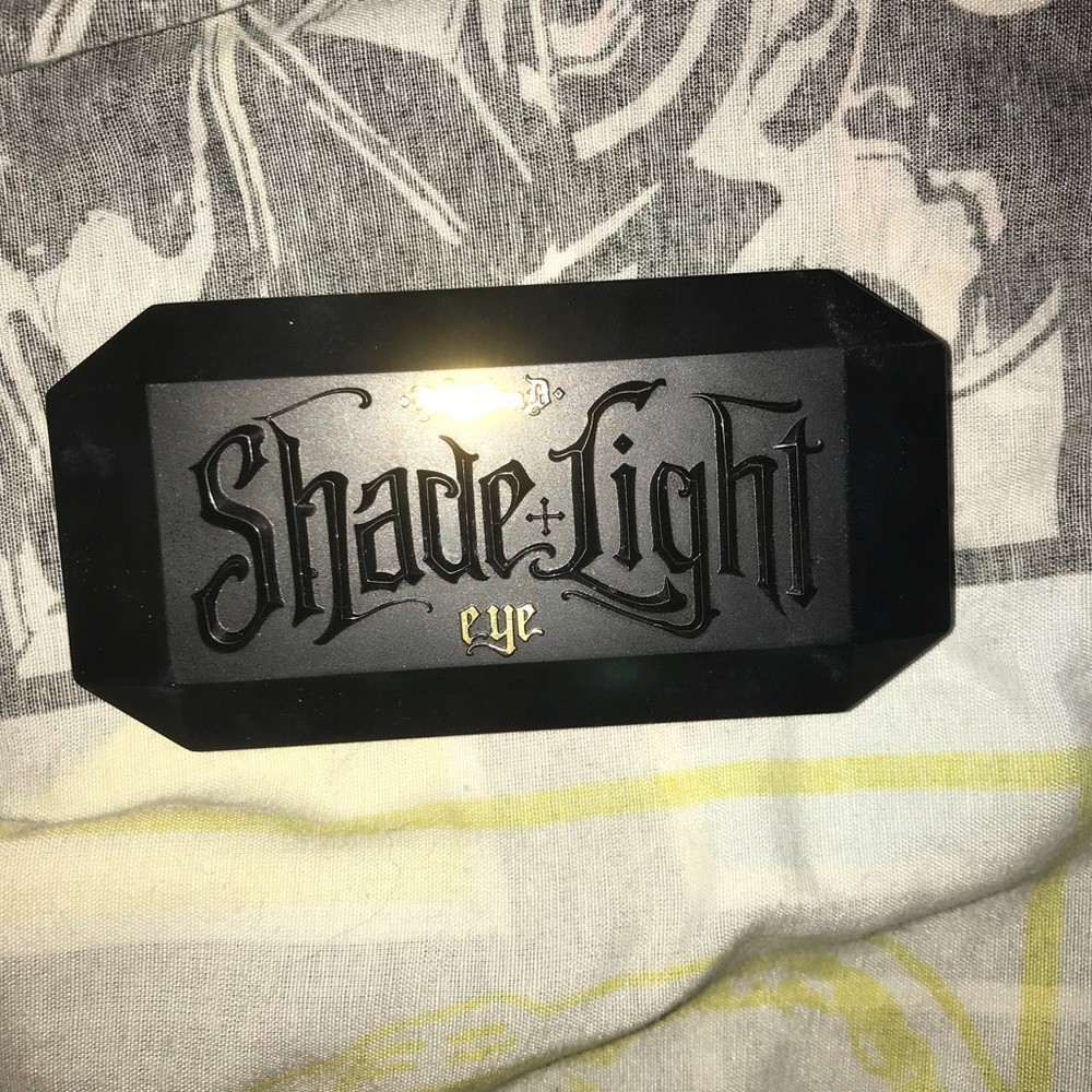 Kat Von D Shade and Light Eye Quad